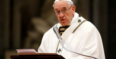 Папа Франциск на Мессе в Доме Святой Марфы рассказал о трех главных принципах христианской жизни