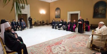Папа Франциск встретился с делегацией Московского Патриархата