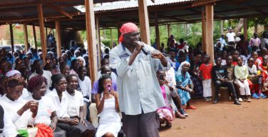 В Кении священник отстранен от служения за использование рэп-музыки в работе с прихожанами