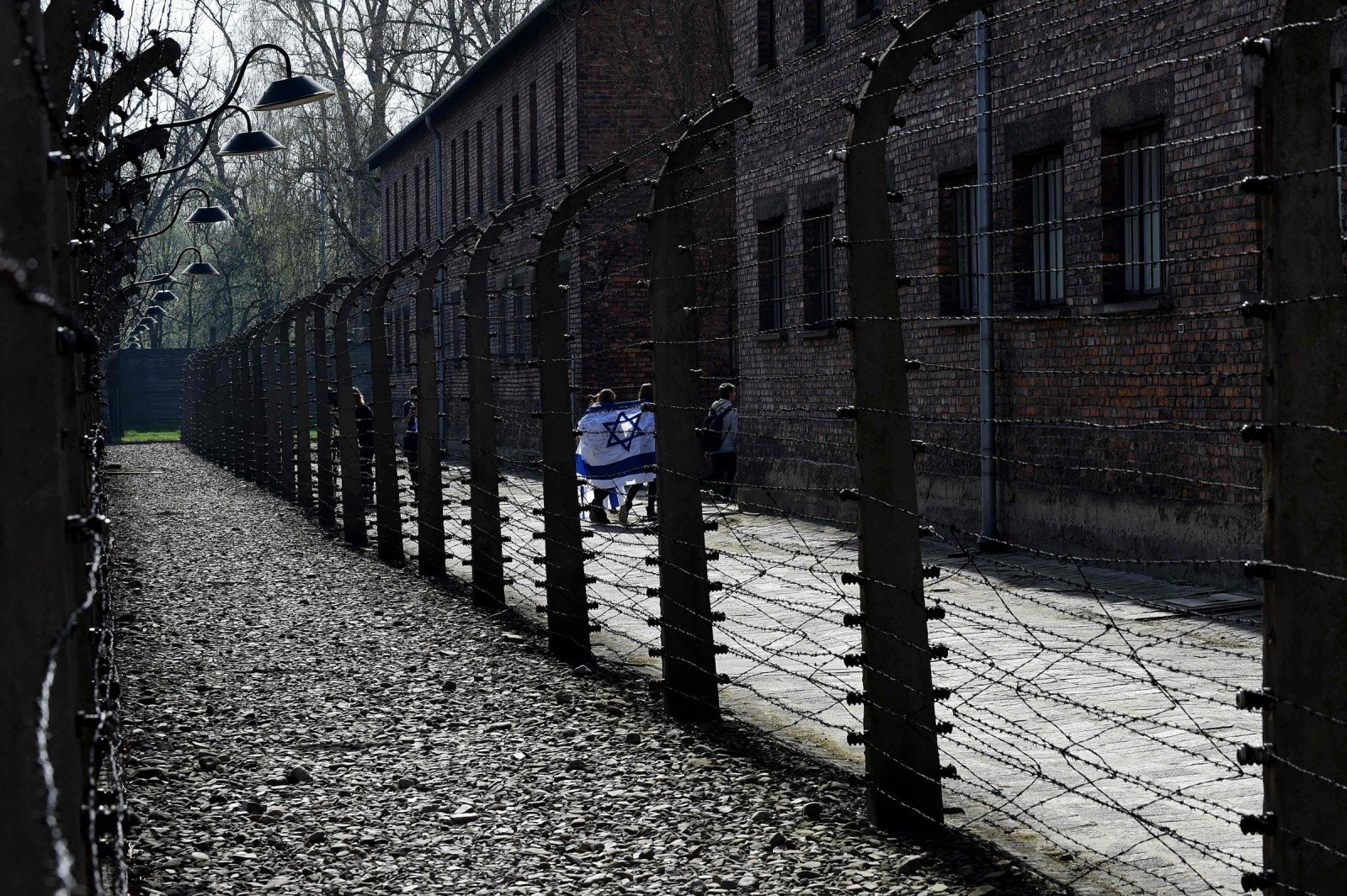 Польша хочет изменить спорный закон о Холокосте