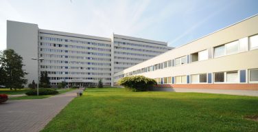 В Латвийском центре онкологии молились за волонтеров, помогающих больным