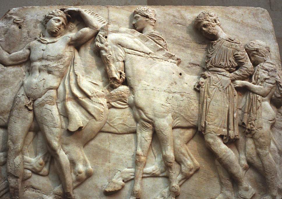 Греция требует вернуть скульптуры Парфенона, вывезенные в Великобританию в XIX веке
