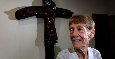 Филиппинская миграционная служба требует депортировать из страны 71-летнюю католическую монахиню