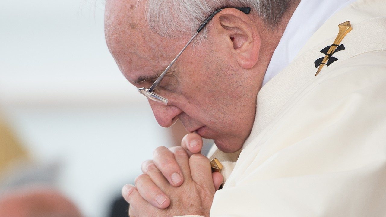 Папа выразил близость пострадавшим от наводнения в Лаосе