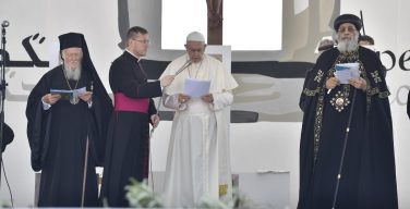 Папа Франциск в Бари: мы не вправе проявлять убийственное равнодушие (ФОТО + ВИДЕО)