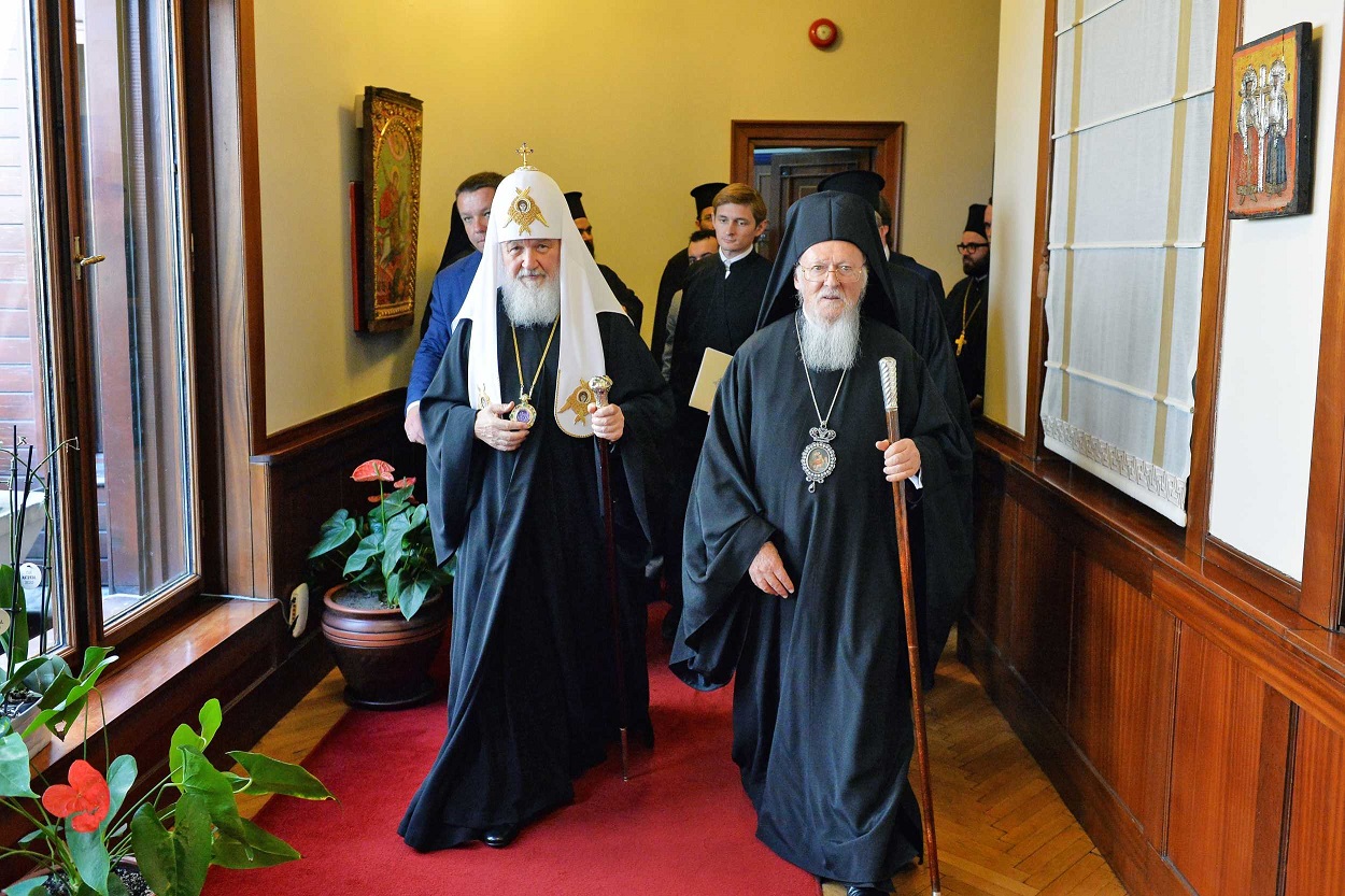 В Стамбуле проходит встреча Московского и Константинопольского Патриархов (+ ФОТО)