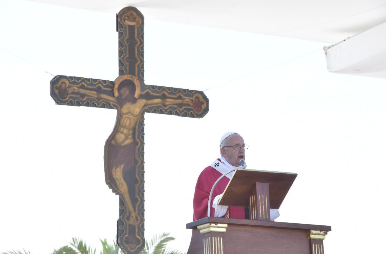 Папа на Мессе в Палермо: убрать слово «ненависть» из христианской жизни