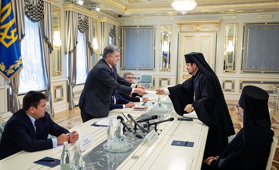 В Киеве состоялась встреча президента Украины Петра Порошенко с экзархами Константинопольского патриархата