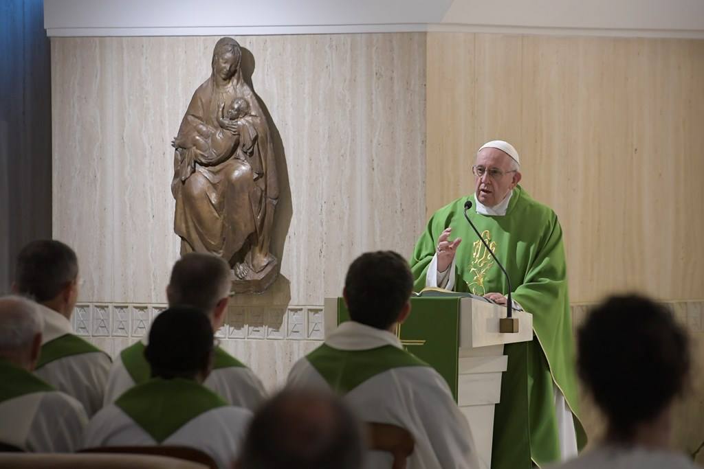 Папа: злословие несовместимо с искренним раскаянием