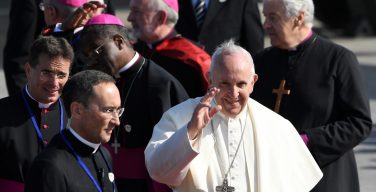 На встречу с Папой в Каунасе выдано 90 000 приглашений