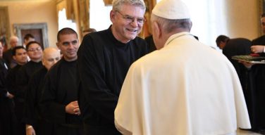 Папа Франциск призвал монашествующих быть там, где люди чувствуют отсутствие Бога