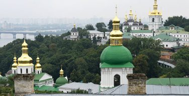 Грузинская Православная Церковь полагает, что церковную проблему на Украине должны решать Москва и Константинополь
