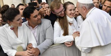 На традиционной общей аудиенции Папа Франциск продолжил обсуждение шестой заповеди