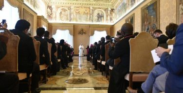 Папа призвал распространять «евхаристическую культуру»