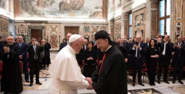 Папа Франциск поблагодарил ливанцев за гостеприимство по отношению к беженцам и за сбалансированные отношения с мусульманами