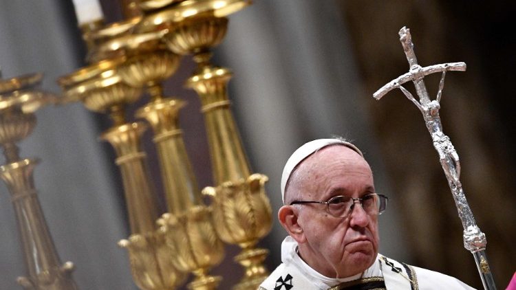 Папа Франциск возглавил Мессу во Всемирный День Бедных и назвал бедняков «сокровищем Церкви»