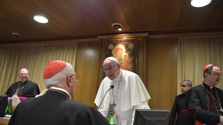 В Ватикане создан оргкомитет февральской встречи Епископских конференций, посвященной борьбе с преступлениями против несовершеннолетних