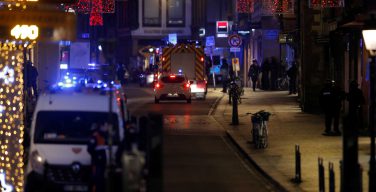 Теракт на рождественской ярмарке в Страсбурге: 3 человека погибли, 13 ранены
