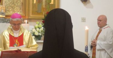 В Екатеринбурге сестра Ирина Чичерова, SAC, принесла вечные монашеские обеты