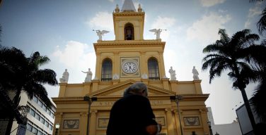 Папа скорбит о жертвах стрельбы в соборе города Кампинас