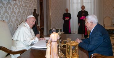 Папа Римский высказался за принцип «двух государств» в ближневосточном конфликте