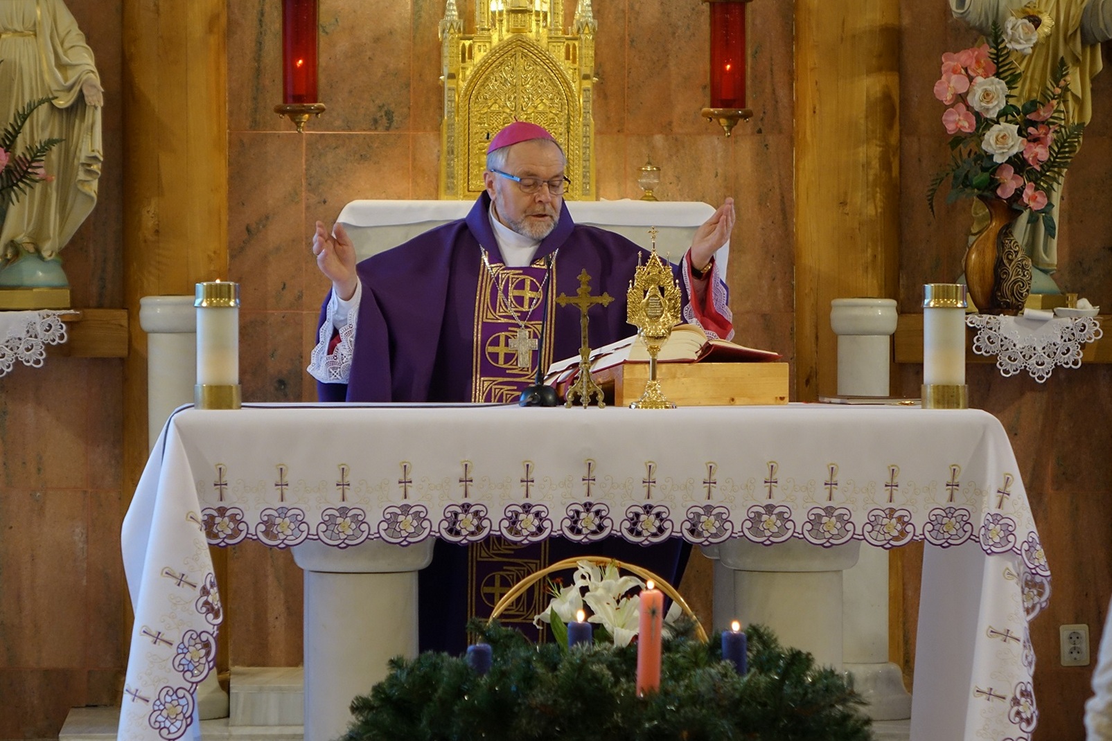 Визит епископа Кирилла Климовича в приход Рождества Христова в Магадане (+ ФОТО)