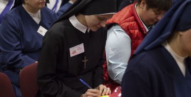 В преддверии Дня посвященной Богу жизни в Новосибирске проходит традиционная встреча сестер-монахинь