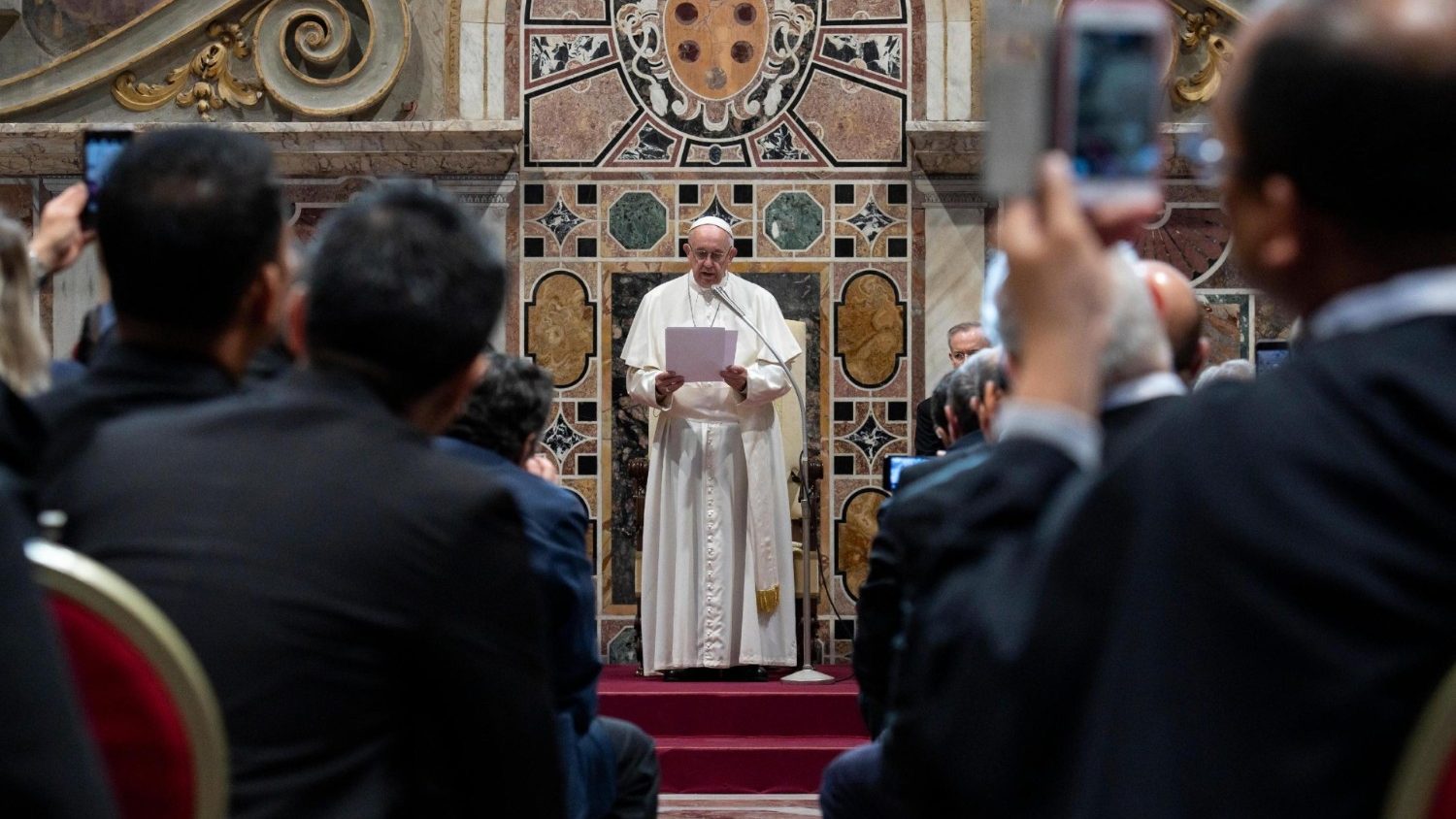 Папа: Святейший Престол будет продолжать помогать Украине (ФОТО + ВИДЕО)