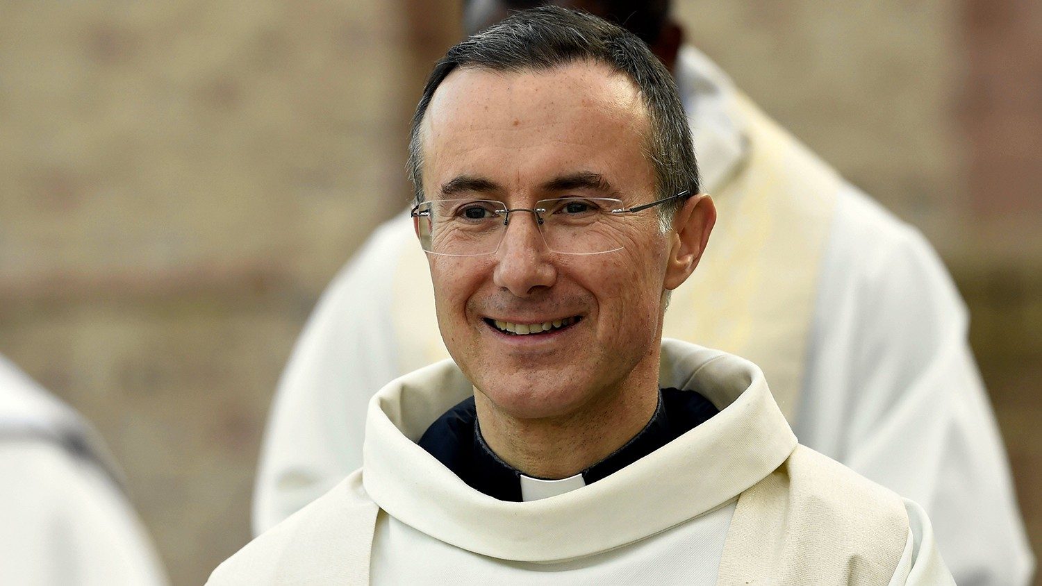 Франция: президент подписал указ о назначении католического епископа