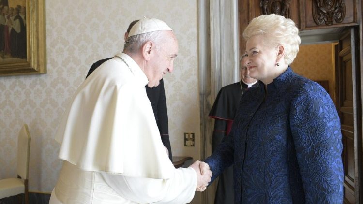 Папа Франциск встретился с президентом Литовской Республики