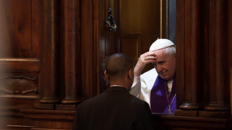 Папа Франциск призвал верных принять участие в инициативе «24 часа для Господа»