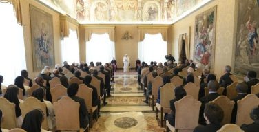 Папа Франциск встретился с трудящимися в Африке миссионерами