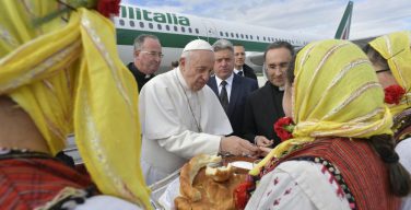 Папа Франциск в Северной Македонии: «Я вижу Церковь, которая дышит полнотой двух легких, византийским и латинским обрядами…»