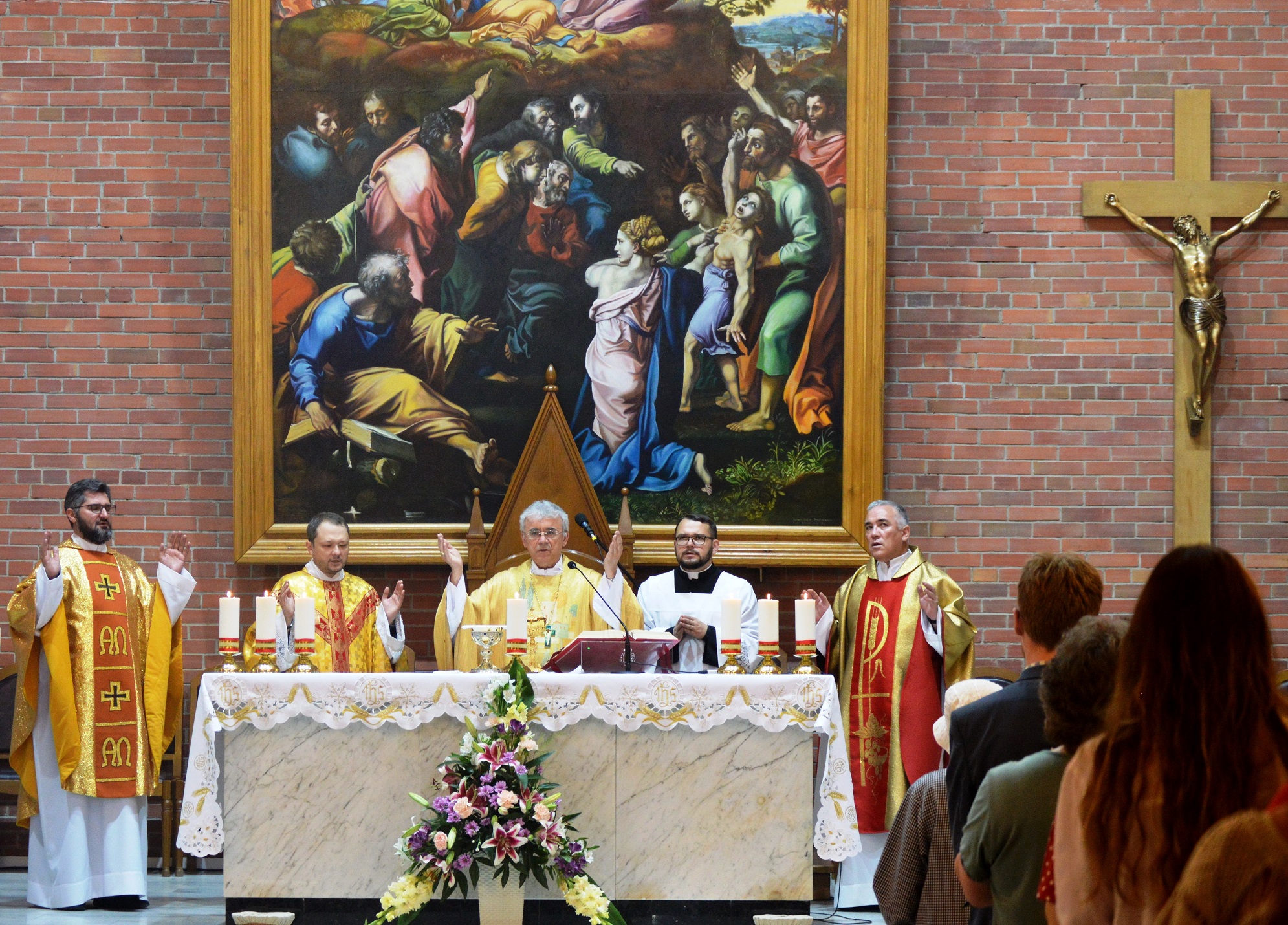 Кульминация «Фавора-2019» –  торжественная Месса в главном храме Преображенской епархии