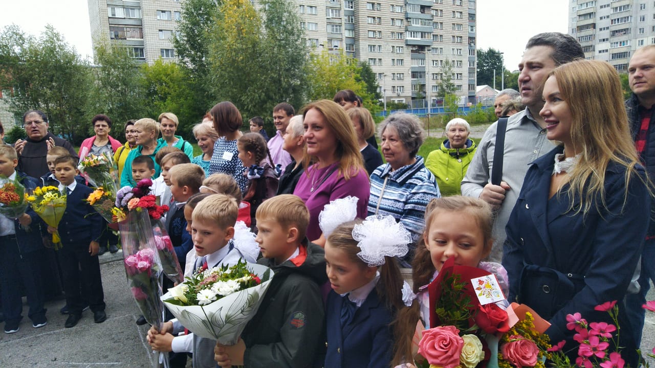 День знаний и начало нового учебного года в Католической школе Новосибирска (ФОТО)