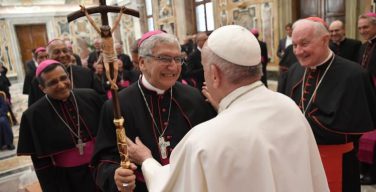 Папа Франциск встретился с новыми епископами