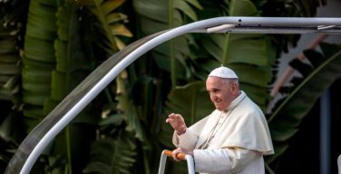 Мадагаскар приветствует Папу Франциска