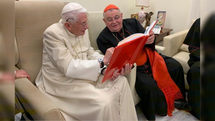 Бенедикт XVI встретился с чешскими епископами