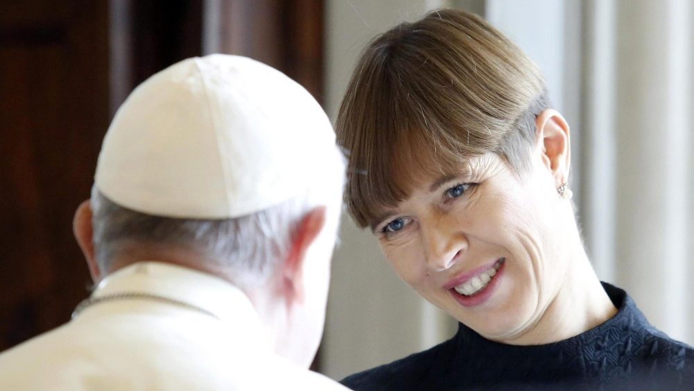 Папа Франциск принял в Ватикане президента Эстонии