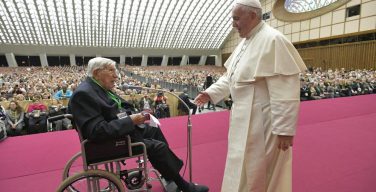 Папа Франциск евангелизаторам: подлинный путь благовестия – личное свидетельство, а не прозелитизм