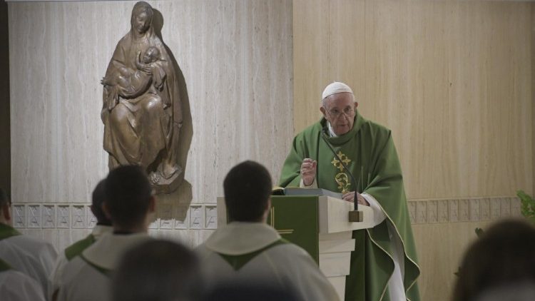 На Мессе в Доме Святой Марфы Папа Франциск размышлял о христианском понимании смерти