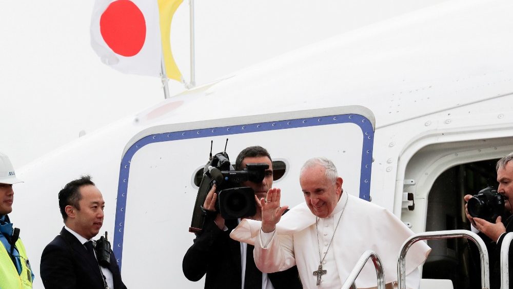 Визит Папы Франциска в Японию завершен