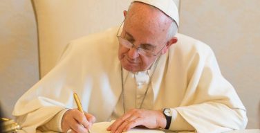 Папа Франциск пригласил Патриарха Грузинской Православной Церкви посетить Ватикан