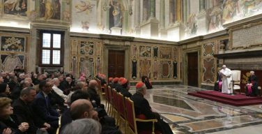 Папа Франциск принял сотрудников Конгрегации по канонизации святых, отмечающей свой полувековой юбилей