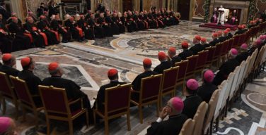 Папа Франциск в предрождественской речи к Римской Курии: не бойтесь перемен