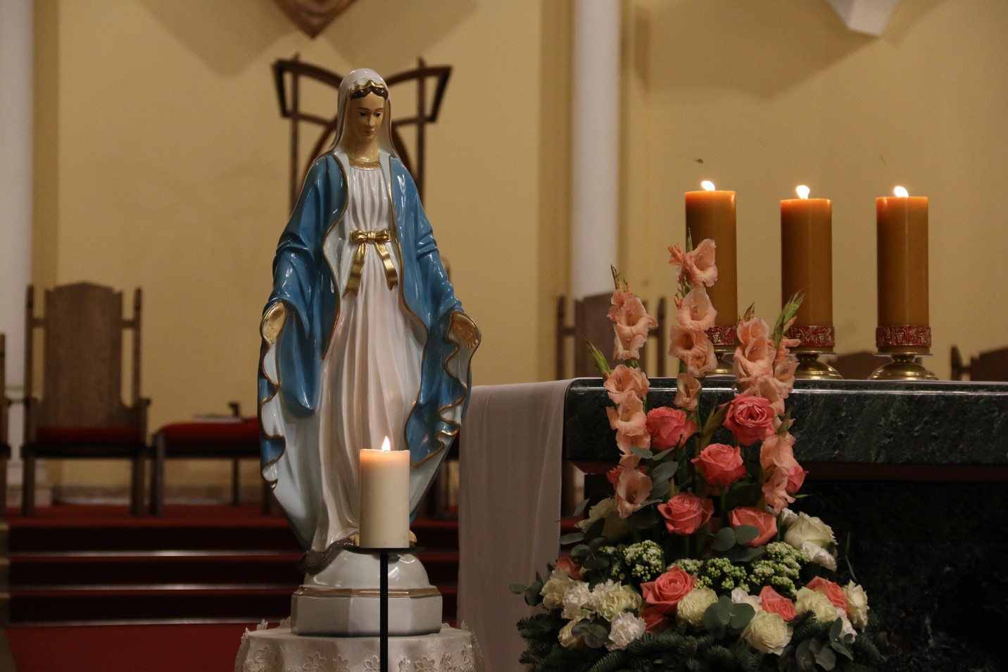 В Москве отпраздновали 20-ю годовщину освящения Кафедрального собора Непорочного Зачатия Пресвятой Девы Марии (+ФОТО)