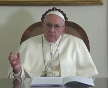 Молитвенные намерения Папы Франциска на февраль: услышать вопль мигрантов