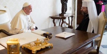 В последний день февраля Папа Франциск провел рабочие встречи, но отменил официальные аудиенции