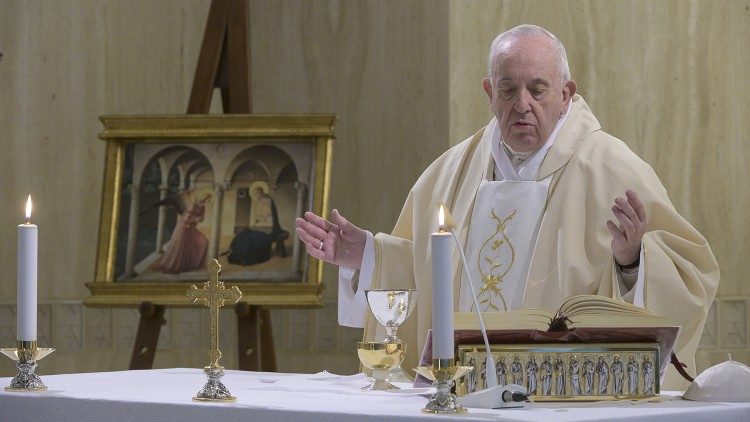 Папа Франциск отслужил в часовне Дома Святой Марфы Мессу торжества Благовещения