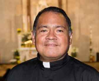 Первым католическим священником, умершим от COVID-19 в США, стал 49-летний уроженец Мексики
